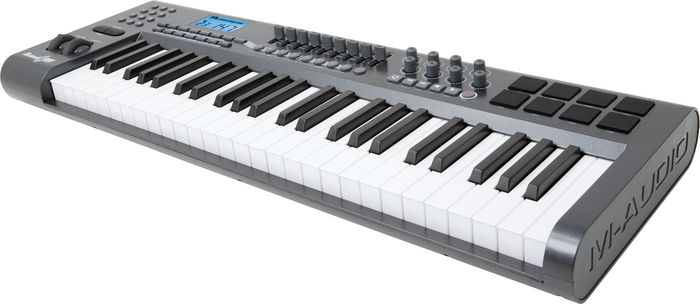 MIDI controller keyboard